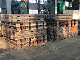 地軌-鑄鐵地軌-鑄鋼地（dì）軌