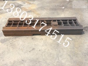 軸承磨拖板鑄（zhù）件-軸承磨拖板鑄鐵件-拖（tuō）板鑄件