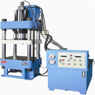 四柱液（yè）壓機