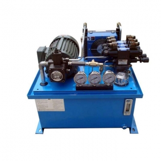 牽引車液壓（yā）係統